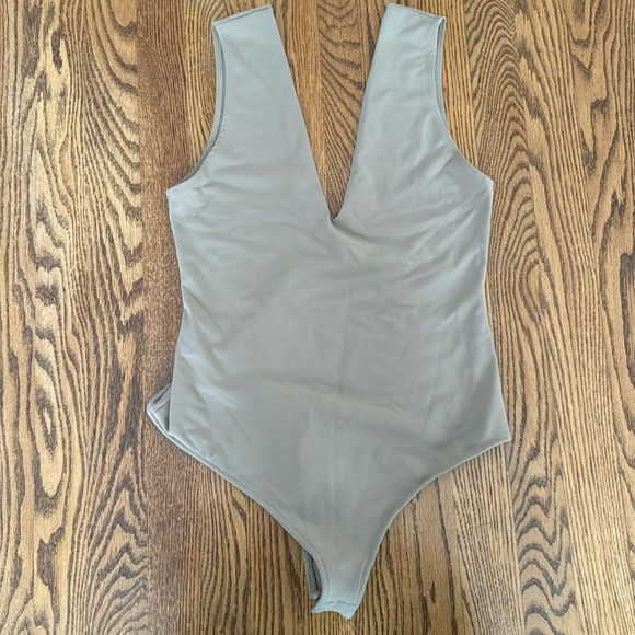 Free People | Keep It Sleek V-neck Sleeveless Bodysuit - Picture 12 of 15